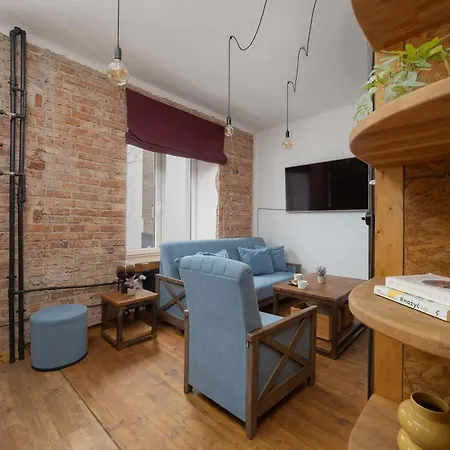 Loft In A Well-connected District In By Renters * Varsovie