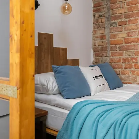 Loft In A Well-connected District In By Renters Lägenhet Warszawa